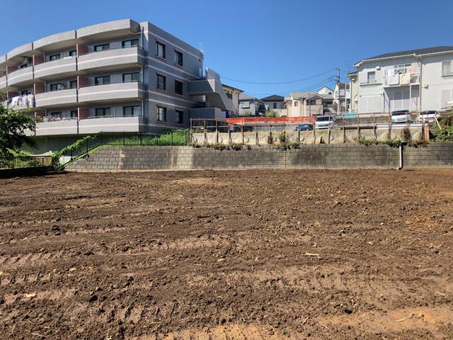 神奈川県横浜市緑区長津田町の木造2階建て住宅解体工事2棟後の様子です。